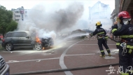 池州：車主停車去菜市買菜 10分鐘后車輛突發(fā)自燃