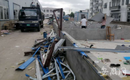 房屋建在消防通道內 合肥城管部門依法拆除