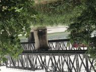 淮河蚌埠段津浦鐵路橋水域發生一起沉船事件 駕駛員跳水后被救