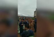 多地退役軍人接“令” 集結樅陽防汛