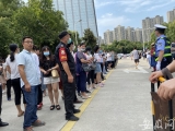 ​​大考2020｜合肥市公巡一大队保驾护航 为考生开辟送考通道