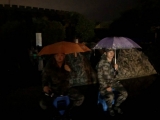 歙县街头，民兵彻夜值班