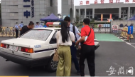2020中考|黃山一考生沒坐上赴考大巴車  交警護送快速趕到