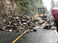 黃山市多地山體塌方 部分道路中斷