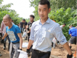 肥西县桃花镇：脱贫不忘回馈社会 冲锋防汛抗洪一线