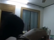鳳陽(yáng)一女子欲輕生 民警安撫后踹門進(jìn)入屋內(nèi)解救