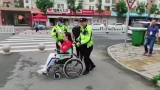 2020中考|六安一考生双腿韧带撕裂 家长求助“铁骑”