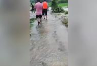 安徽肥西公安刑偵大隊(duì)趕赴豐樂鎮(zhèn)救援 轉(zhuǎn)移撤離滯留群眾50余人