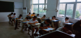 高中生上課玩手機(jī)被退學(xué)？陜西柞水：教育部門(mén)正調(diào)查情況