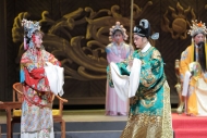 劇場(chǎng)復(fù)蘇演出季如火如荼 黃梅戲儺戲安慶池州輪番上演