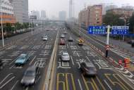 網友反映合肥市多條道路的車道分界線看不清獲警方回復