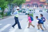 连云港灌云一名辅警“微信运动”晒出的担当