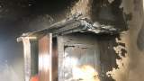 居民家夜半客厅 “ 爆炸 ”起火 男主人冒险出门求救被烧伤
