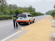 合肥：公路打場曬糧存隱患 路政人員開展專項整治