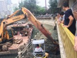 合肥：洪水退后 南淝河忙清淤
