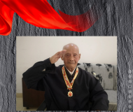這和平年代，我替你活著