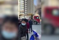 合肥一工地車棚昨日起火 所幸無人員傷亡