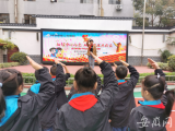 鳳二小教育集團開展“紅領巾心向黨 隊旗伴我共成長”主題升旗儀式活動