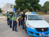 淮南開展“兩節(jié)”道路運輸專項整治行動   首日查處多輛違法違規(guī)車輛