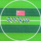 合肥市锦绣小学：我与国旗合个影