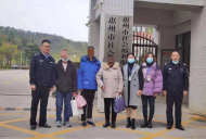 男子打工后杳無音訊，父母苦尋15年  宿州警方幫忙尋親一家人終團(tuán)聚