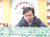 【榜樣】奔跑在創(chuàng)新路上的“通信工匠”——記全國勞動模范、中國電信安徽公司無線網(wǎng)絡優(yōu)化中心技術總監(jiān)劉通