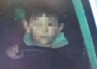 驚人一幕！宿州六年級男生半夜開車上路，多處剮蹭后棄車