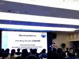 丘成桐现身合肥分享发现数学之美  点赞中国科大年轻学子