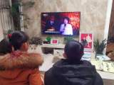 定远县民族小学组织少先队员观看2020“寻找最美孝心少年”颁奖典礼
