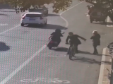 刑拘！男子骑行沿途殴打多名女性路人（视频）