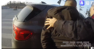 六安民警以買二手車為由約出一網(wǎng)上逃犯