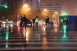 合肥地铁5号线雨花塘站顺利完成道路放行
