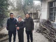 男子涉嫌強奸潛逃22年，落網時求警察：能不能讓我把飯吃完？