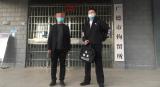 男子放鞭炮“迎财神”发视频   被行政拘留3日