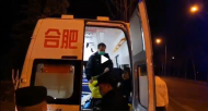 “極速飛車”    瑤海公安奮力挽救輕生女子