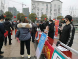 肥西縣豐樂鎮工會組織開展就業招聘會