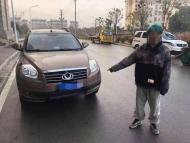 宣城：兩少年拉車門盜竊 涉案上萬元民警快速破案