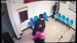 孩子放在兒童樂園后 六安小夫妻雙雙把家還