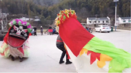 新春走基层|线上村晚邂逅万涧古村落“慢生活”
