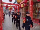 淮南女民警成立巡逻队  走上街头守护平安（组图 ）