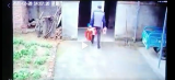 阜阳一小偷盗窃数箱饮料  两个小时被抓落网