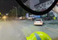 煤氣罐突然發火  消防員水槍侍候