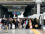 長三角鐵路清明假期增開55對列車 預計日均客發量超260萬