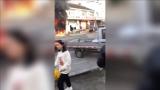 肥西一门面房突发火灾  好心人撬门救人