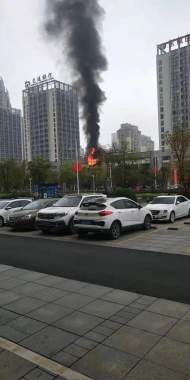 黃山市中心城區(qū)一KTV改建時發(fā)生火情 未有人員傷亡