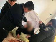 老人生病住院没有身份证 泗县警方前往医院帮助办理