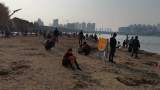 合肥春意盎然暖风吹  天鹅湖畔成遛娃胜地