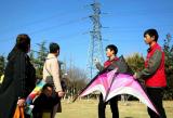 安徽一机场35千伏供电专线发生风筝缠绕  提醒：放风筝请远离高压线