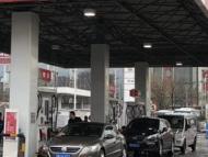 油價“九連漲”！安徽車主加滿一箱多花9元