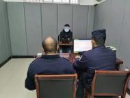 網(wǎng)逃外出吃夜宵 績溪民警雨中蹲守一小時將其抓獲